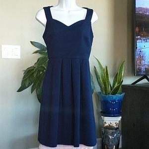 Blue Front Pleated Sleeveless Dress Size 4